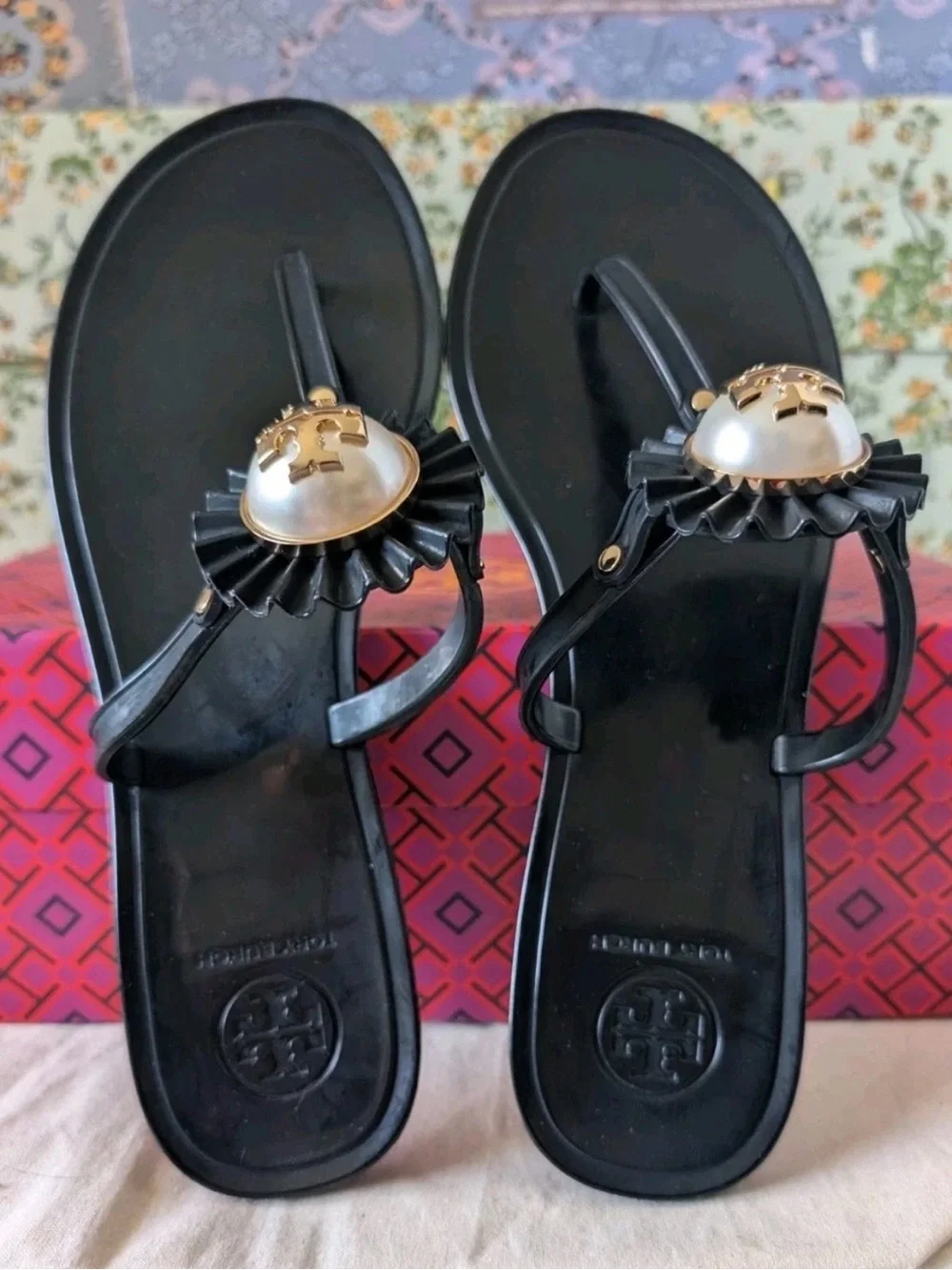 Tory Burch melody pearl Black Gold Jelly Sandals Thong Flip Flop 7
